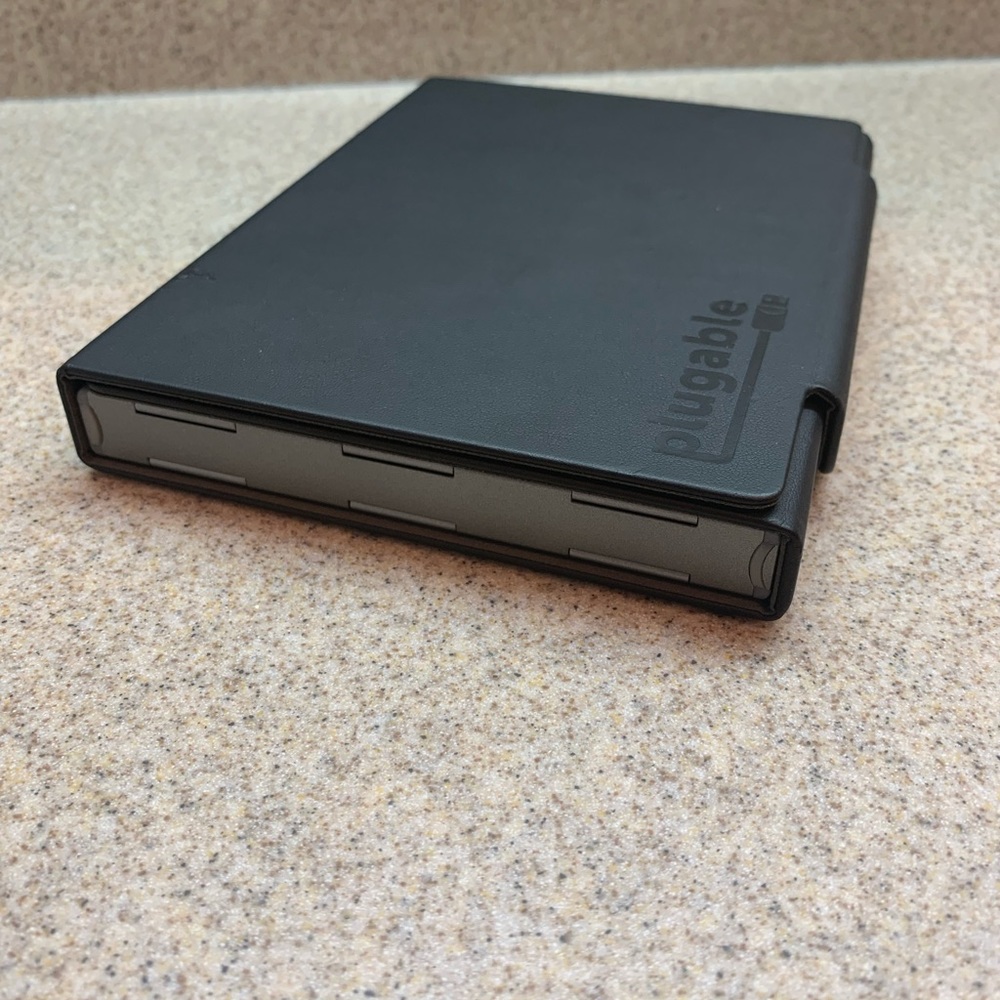 Plugable Foldable Bluetooth Keyboard - Picture 2 of 11